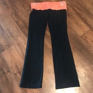 Mossimo Black flare Yoga Pants with Coral Paisley Fold-Over Waistband